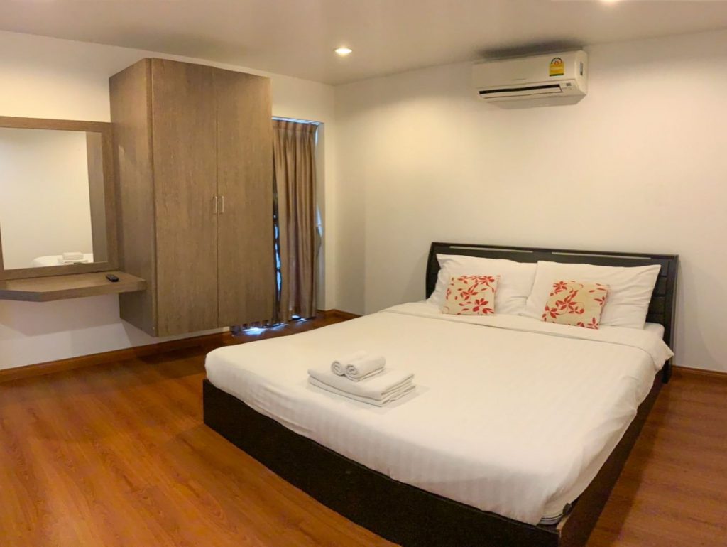 Franjipani Huahin Pool Family 98